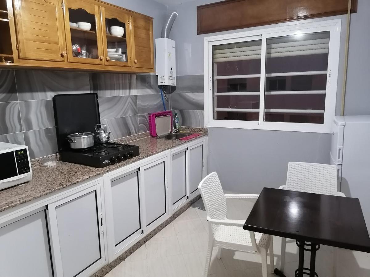 Ferienwohnung Appart Proclub Vue Tgv Gare Tanger Exterior foto